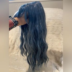 NWT medium length wig